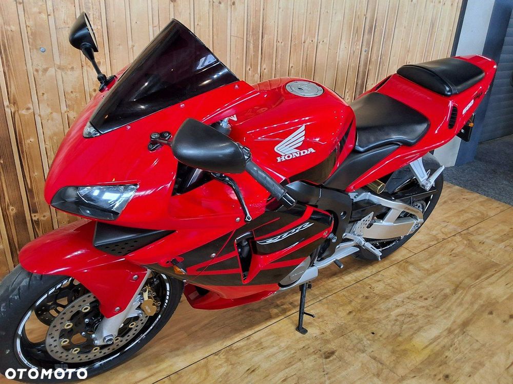 Honda CBR - 19