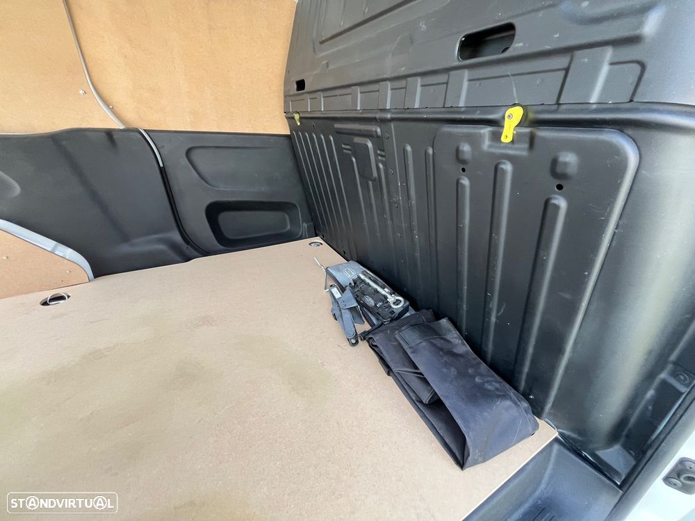 Citroën Berlingo 1.5 BlueHDi XL - 26