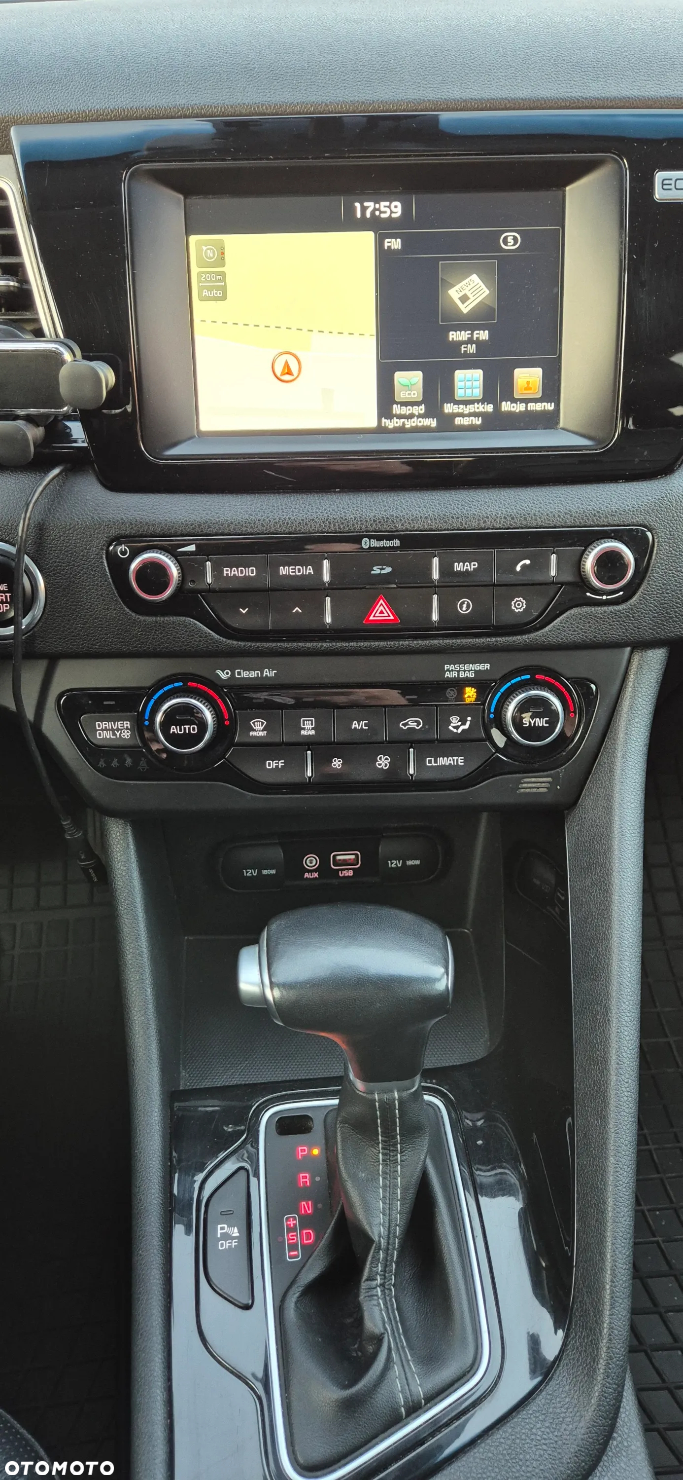 Kia Niro - 12