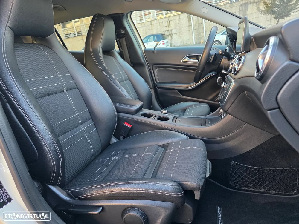 Mercedes-Benz GLA 180 d 7G-DCT Activity Edition - 27