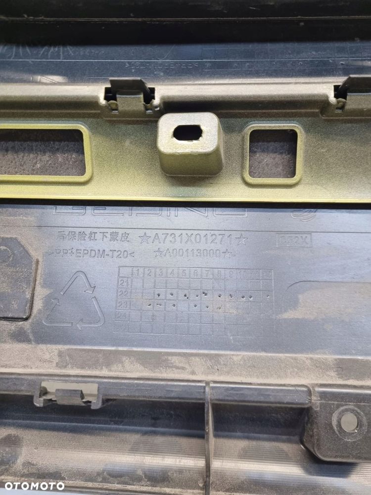 baic beijing x55 22- zderzak tył tylny - 8