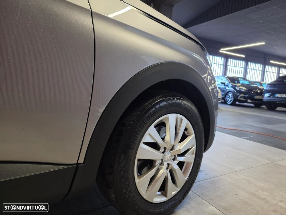 Peugeot 3008 1.5 BlueHDi Active - 24