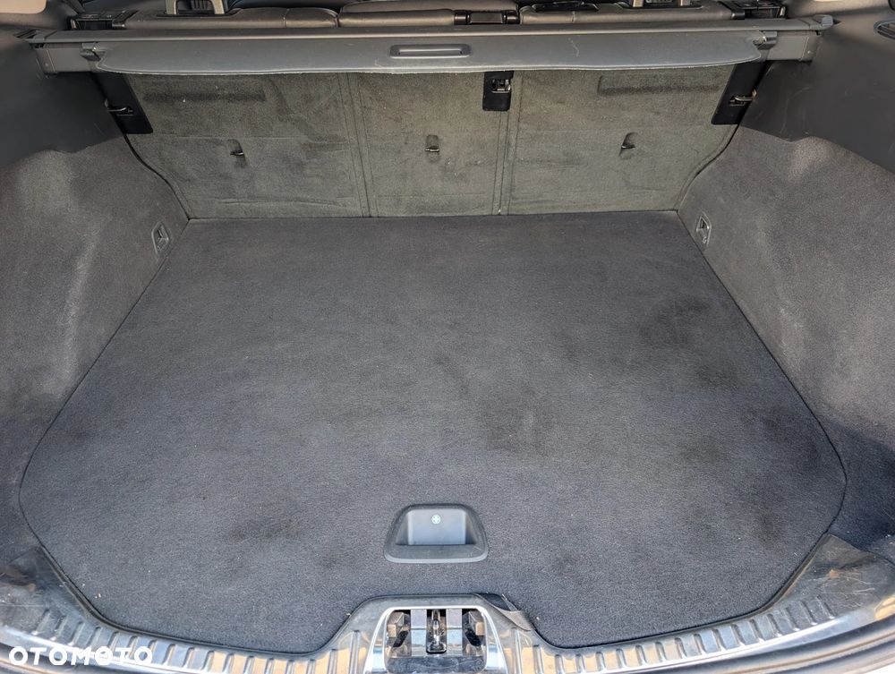 Volvo V60 D3 Geartronic Summum - 34