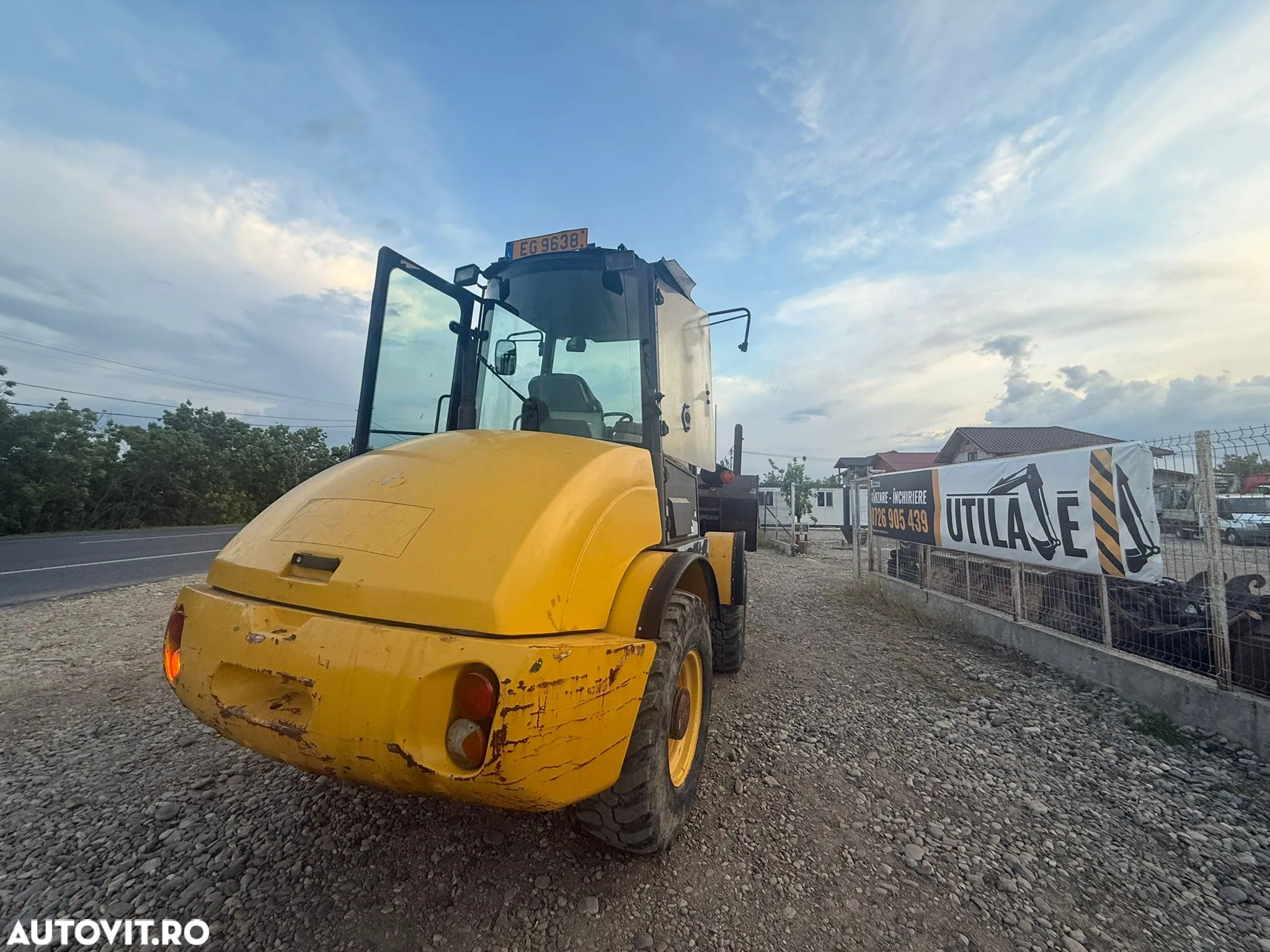 New Holland W60TC - 6
