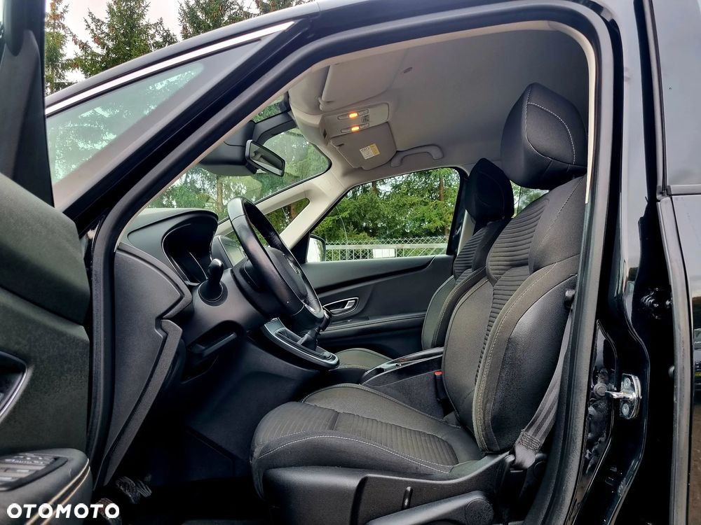 Renault Scenic ENERGY TCe 130 INTENS - 9