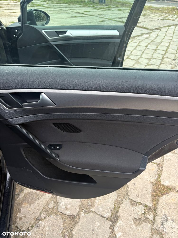 Volkswagen Golf 1.6 TDI BMT Comfortline - 12