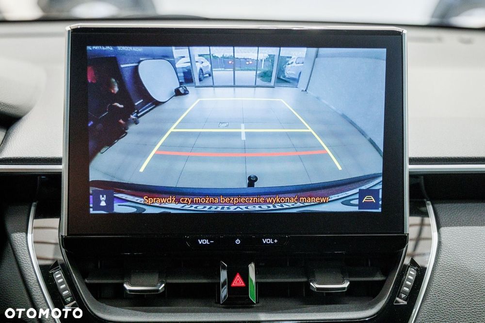 Toyota Corolla Cross - 30