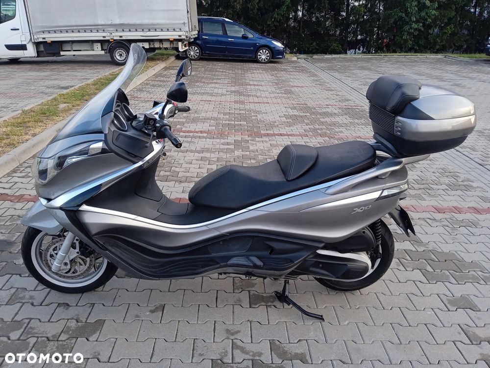 Piaggio X10 - 4