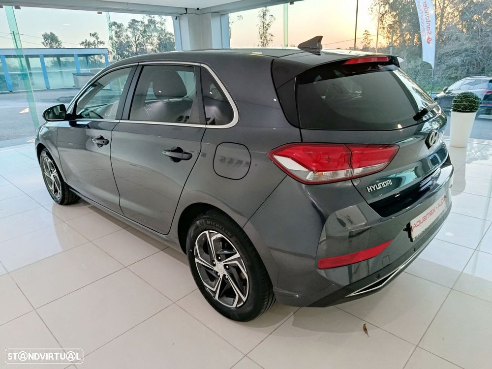 Hyundai i30 1.6 CRDI STyle Plus - 47