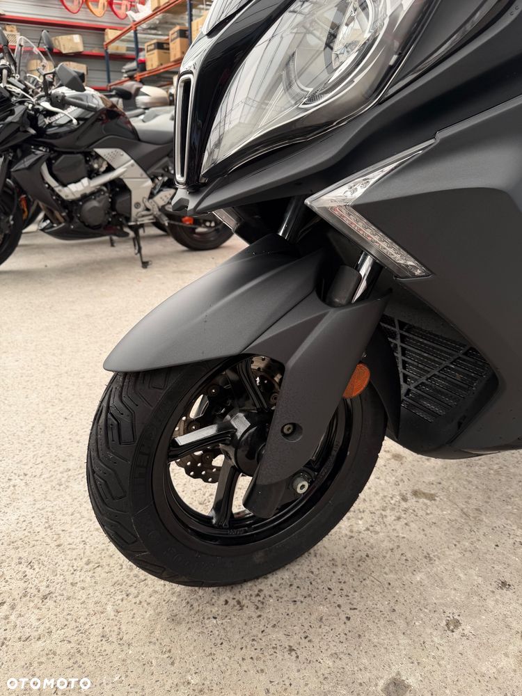 Kymco Downtown - 11