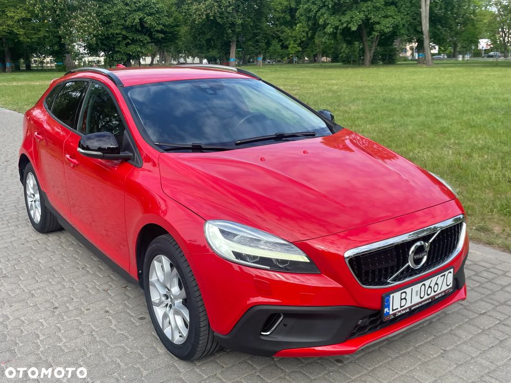 Volvo V40 Cross Country D3 Momentum - 19