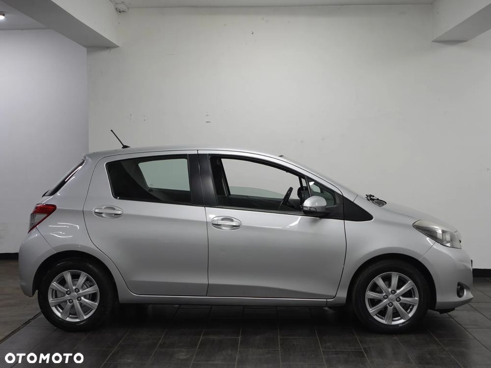 Toyota Yaris 1.33 Life - 10
