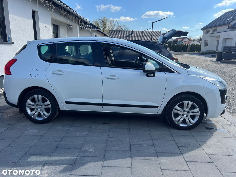 Peugeot 3008 1.6 HDi Trendy - 5