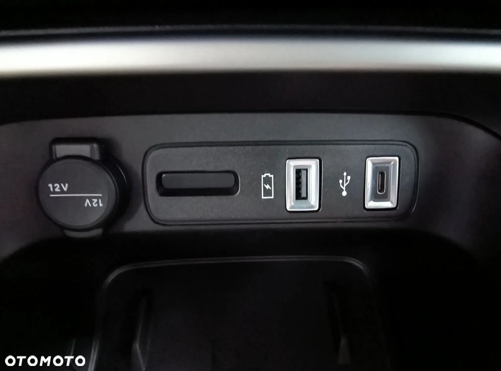 Jeep Avenger 1.2 GSE T3 Altitude FWD - 29