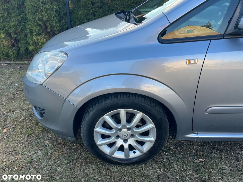 Opel Zafira 1.6 ecoFLEX Family - 23