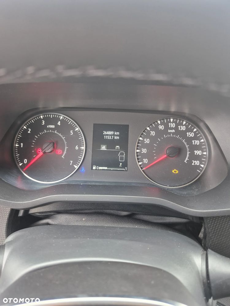 Renault Trafic - 8