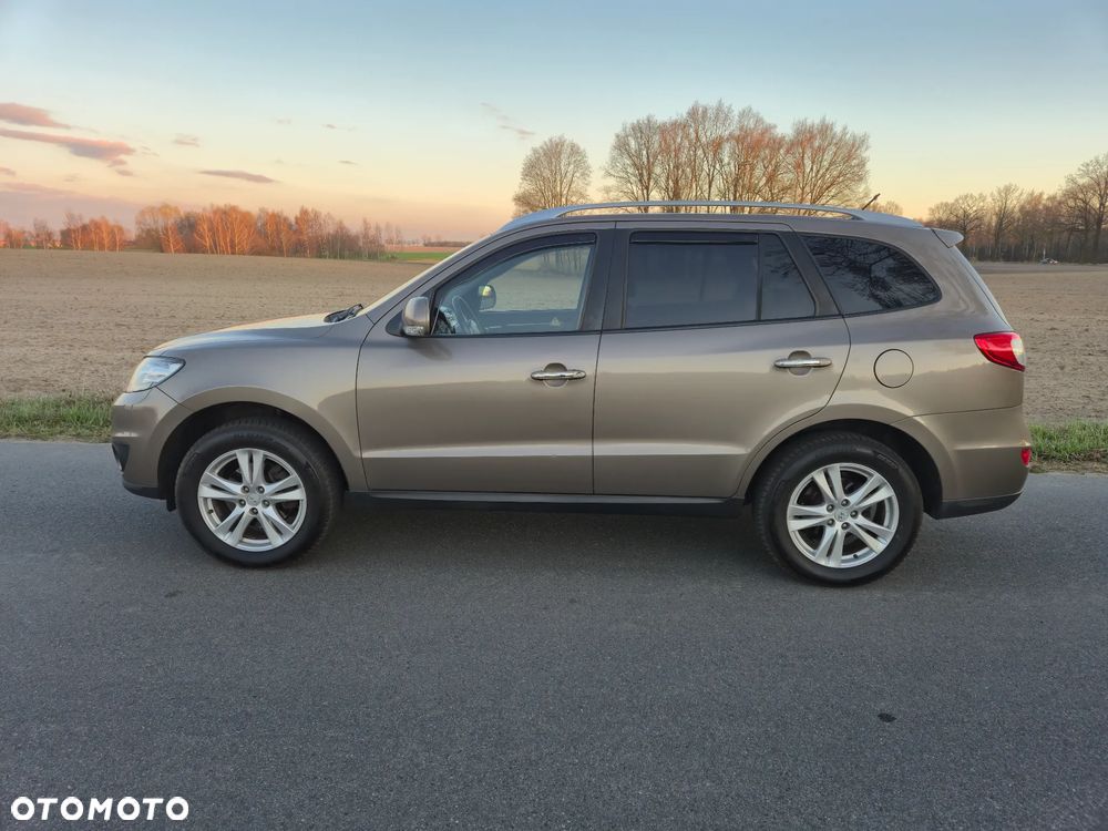 Hyundai Santa Fe - 16