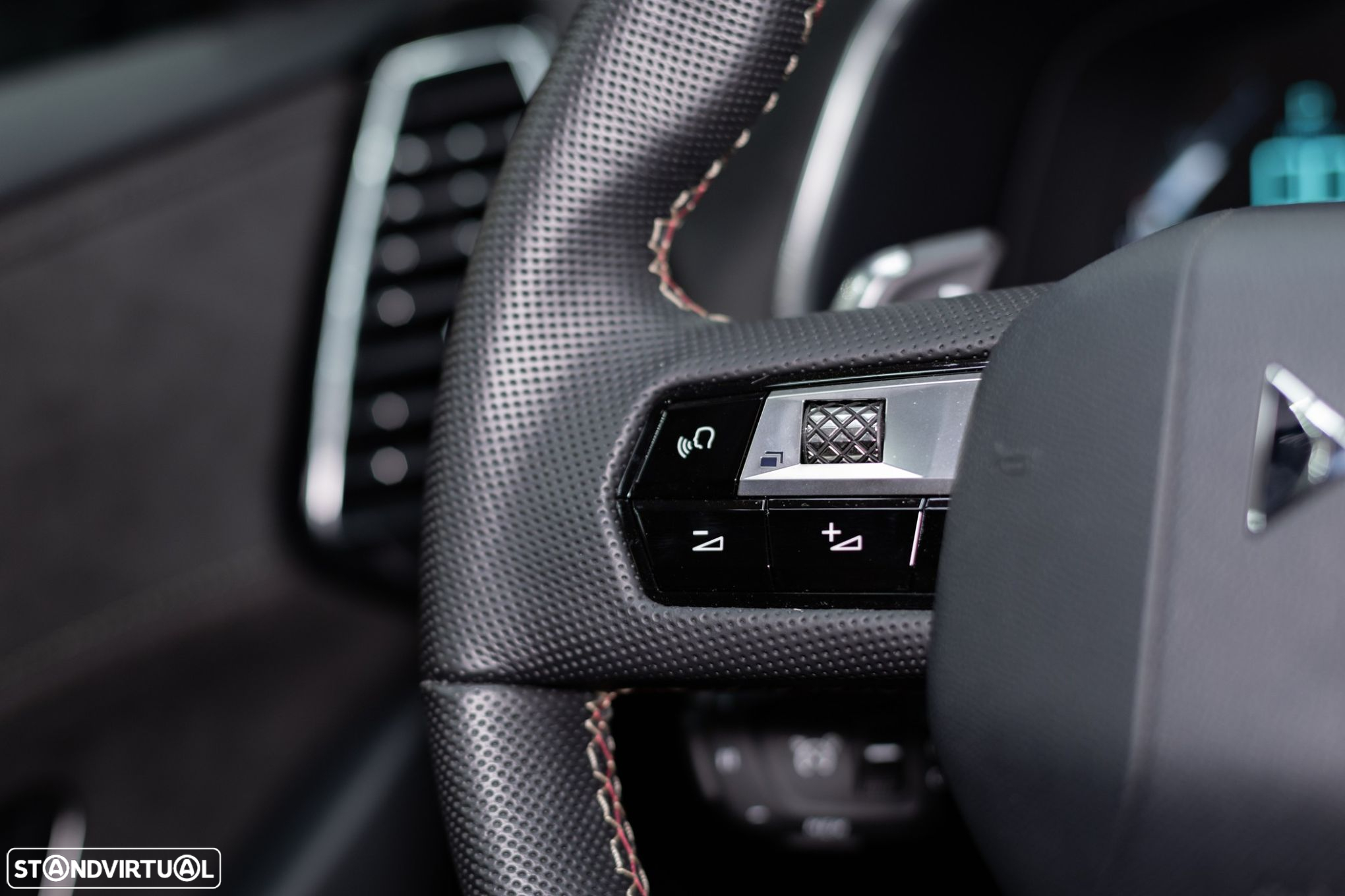 DS DS7 Crossback E-Tense Performance Line+ EAT8 - 30