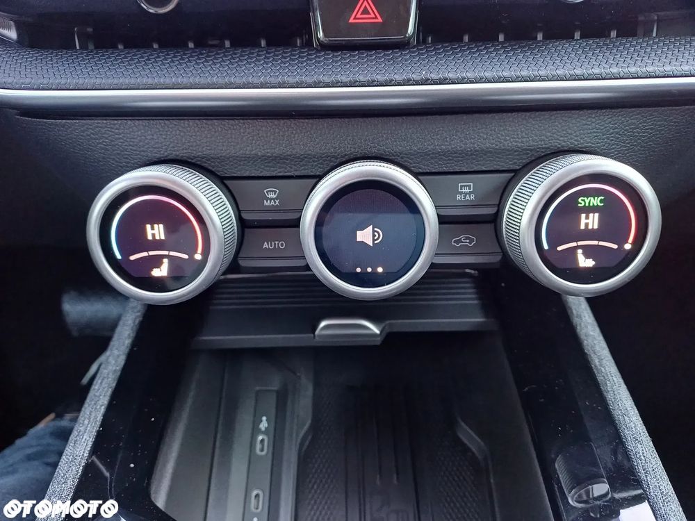 Skoda Superb 2.0 TSI Drive DSG - 19