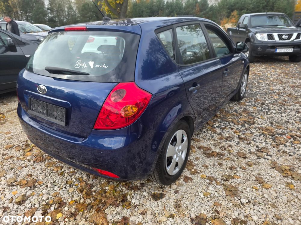 Kia Ceed 1.4 CVVT Attract - 15