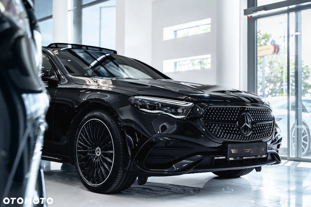 Mercedes-Benz Klasa E 300e 4Matic 9G-TRONIC Edition AMG Line - 16
