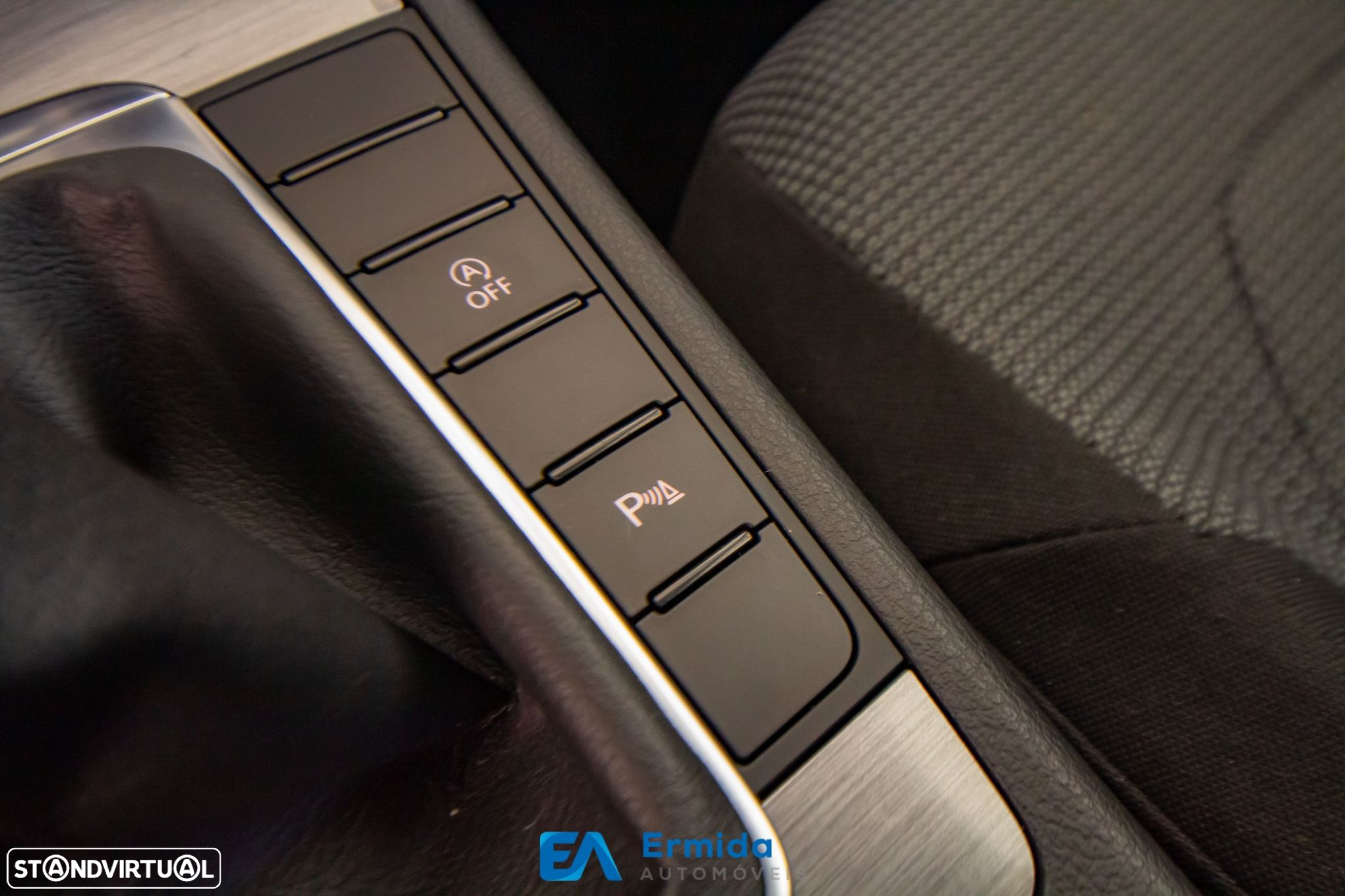 VW Passat 1.6 TDI BlueMotion - 47