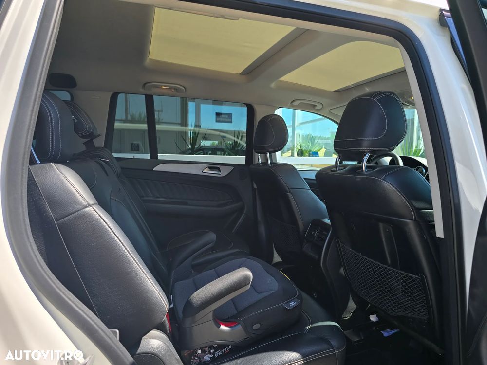 Mercedes-Benz GLS - 13
