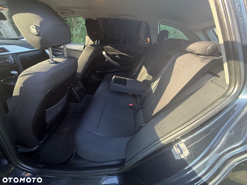 BMW Seria 3 316d EU6 - 8