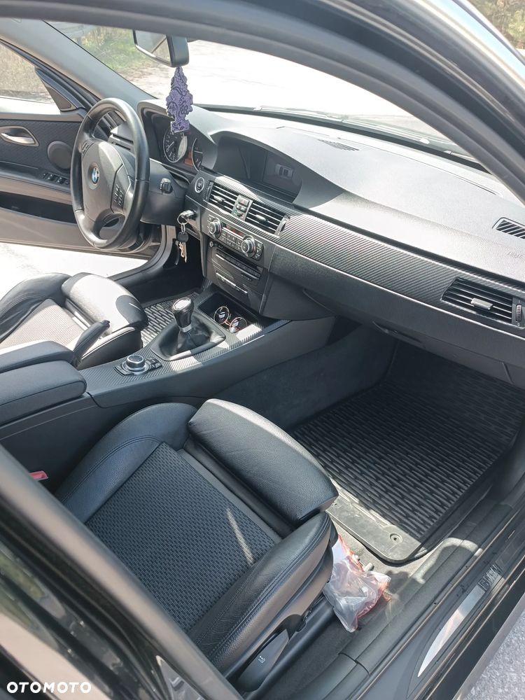 BMW Seria 3 318d - 8