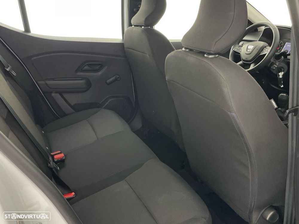 Dacia Sandero 1.0 SCe Essential - 25