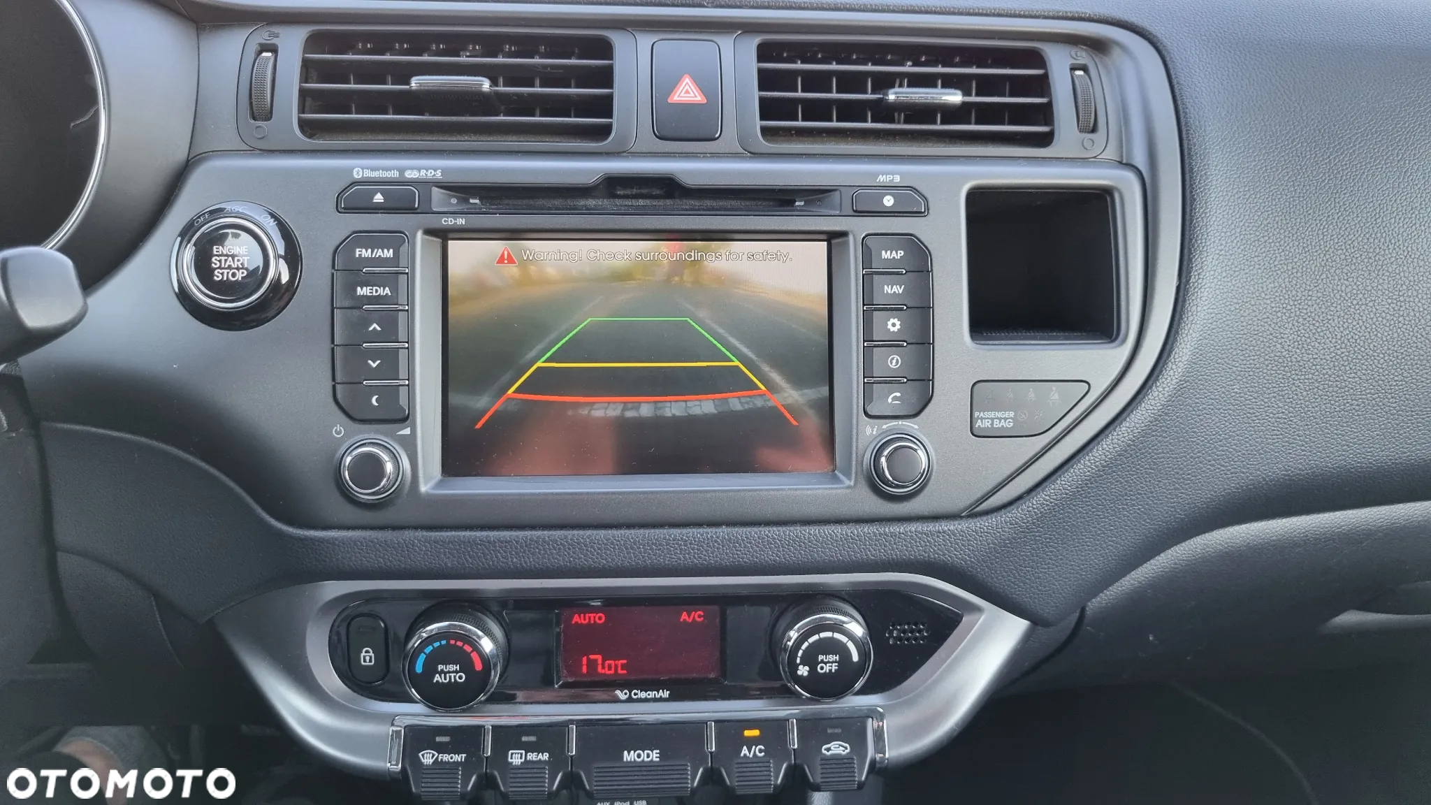 Kia Rio - 13