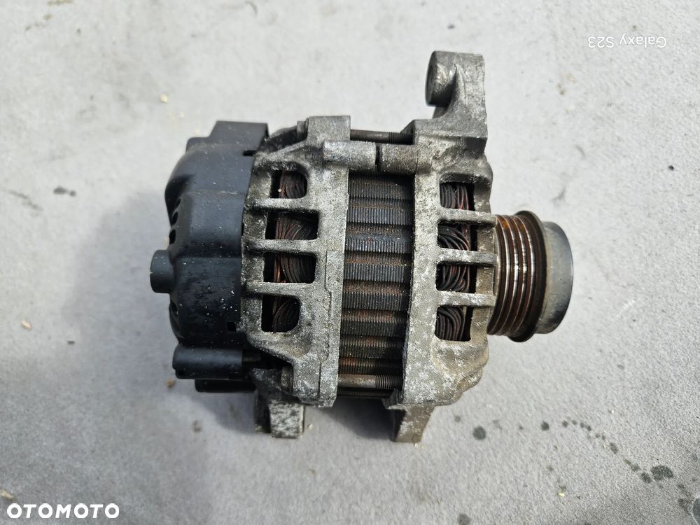 Alternator Hyundai i20 I Lift Kia Rio III Picanto II 1,2 b 2014r 90A 37300-03600 - 1