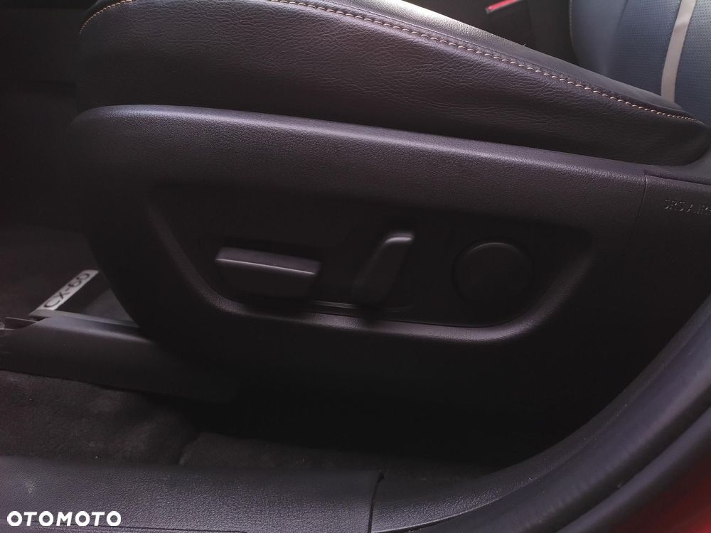 Mazda CX-60 - 12