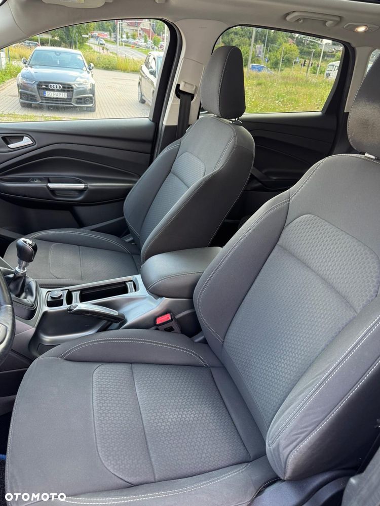 Ford Kuga 1.5 EcoBoost 2x4 Cool & Connect - 13