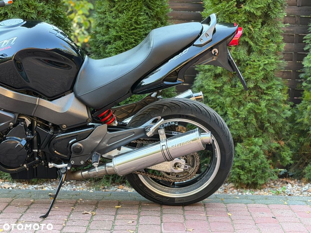 Honda X11 - 20