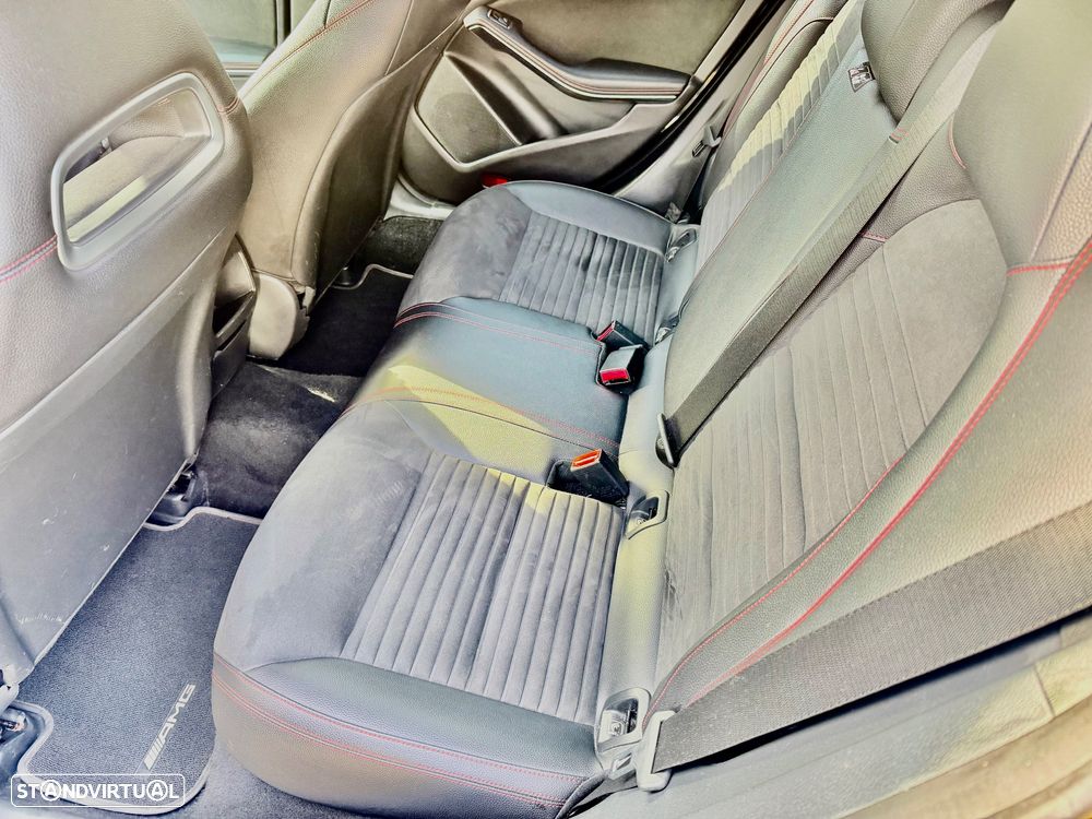 Mercedes-Benz CLA 200 d 8G-DCT AMG Line - 10