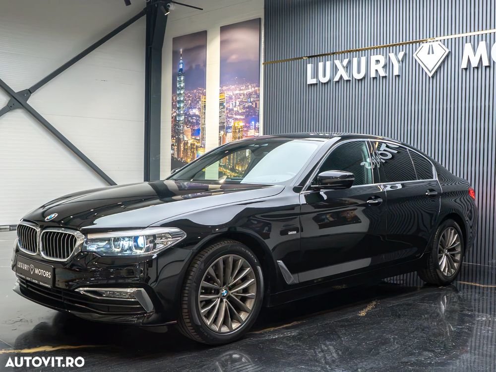 BMW Seria 5 530d xDrive Aut. Luxury Line - 2