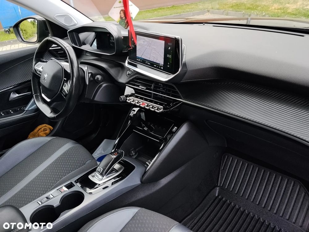 Peugeot 2008 1.5 BlueHDi Allure S&S EAT8 - 10