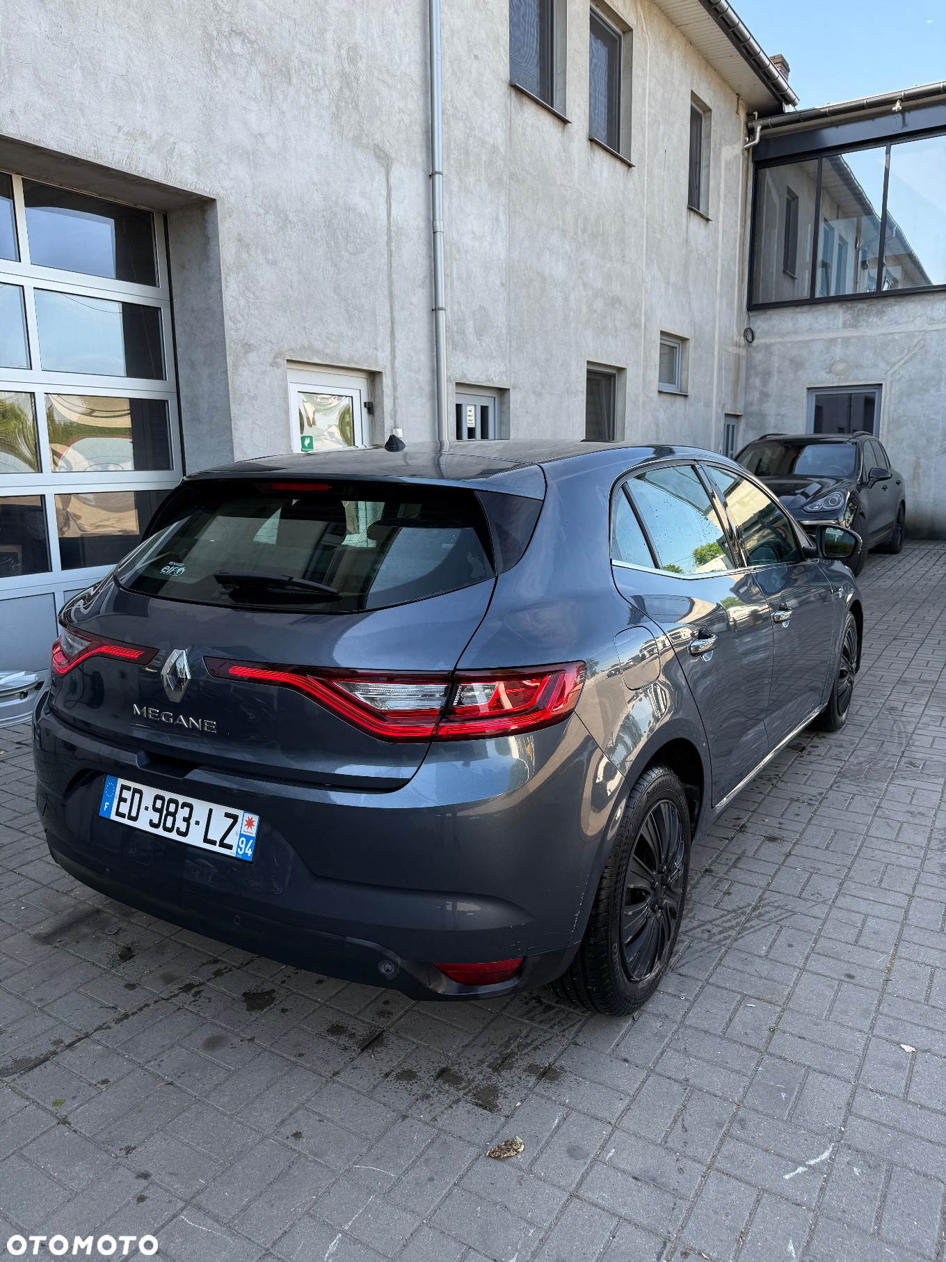Renault Megane - 2