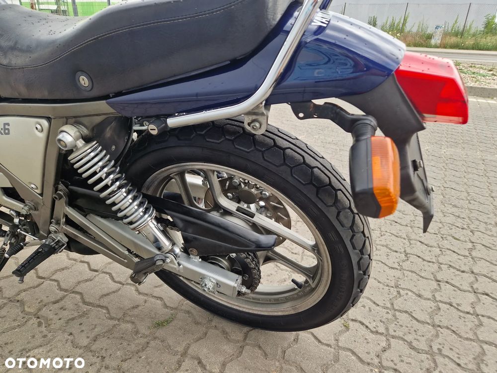 Yamaha SRX - 13