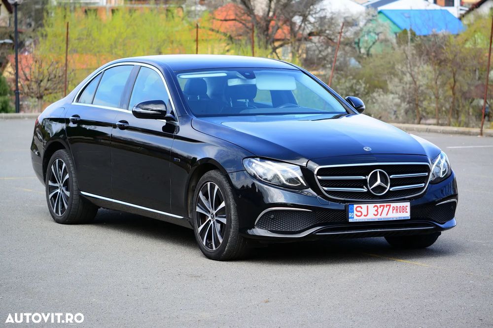 Mercedes-Benz E 300 de 9G-TRONIC - 2