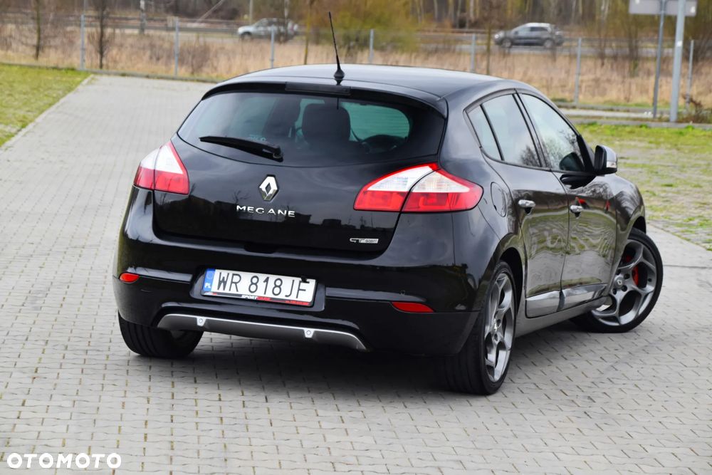 Renault Megane TCe 180 GT - 37