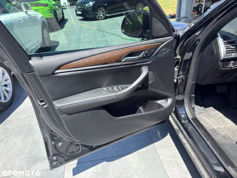 BMW X3 - 8