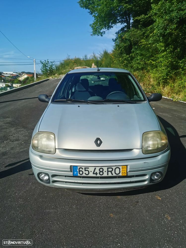 Renault Clio 1.2 RN - 6