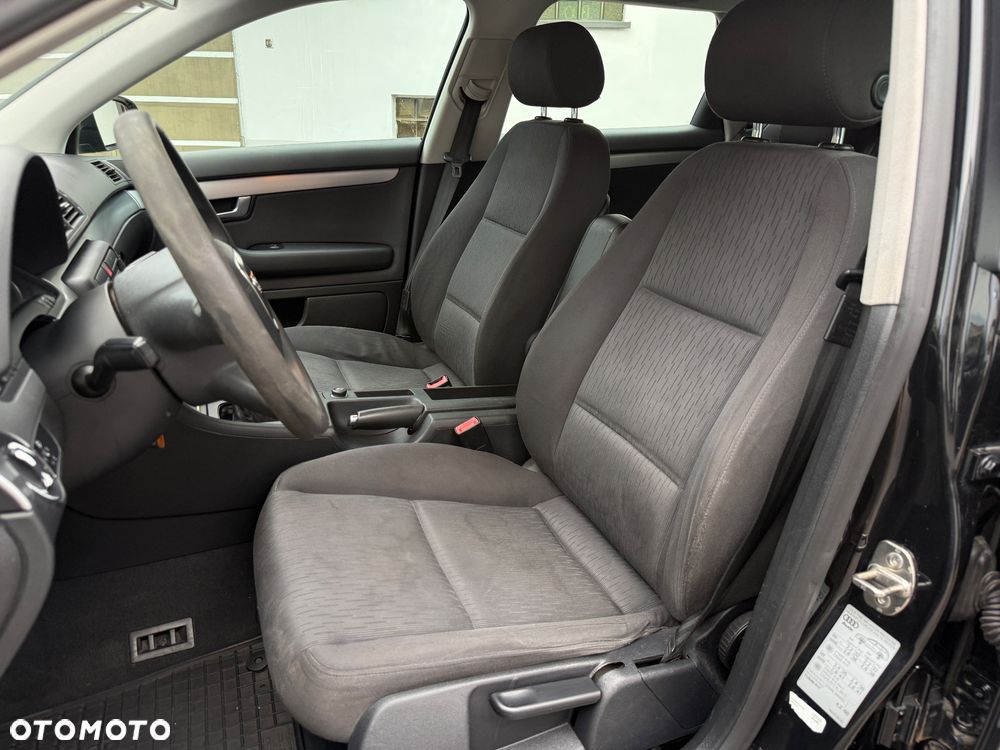 Audi A4 Avant 2.0 TDI - 15