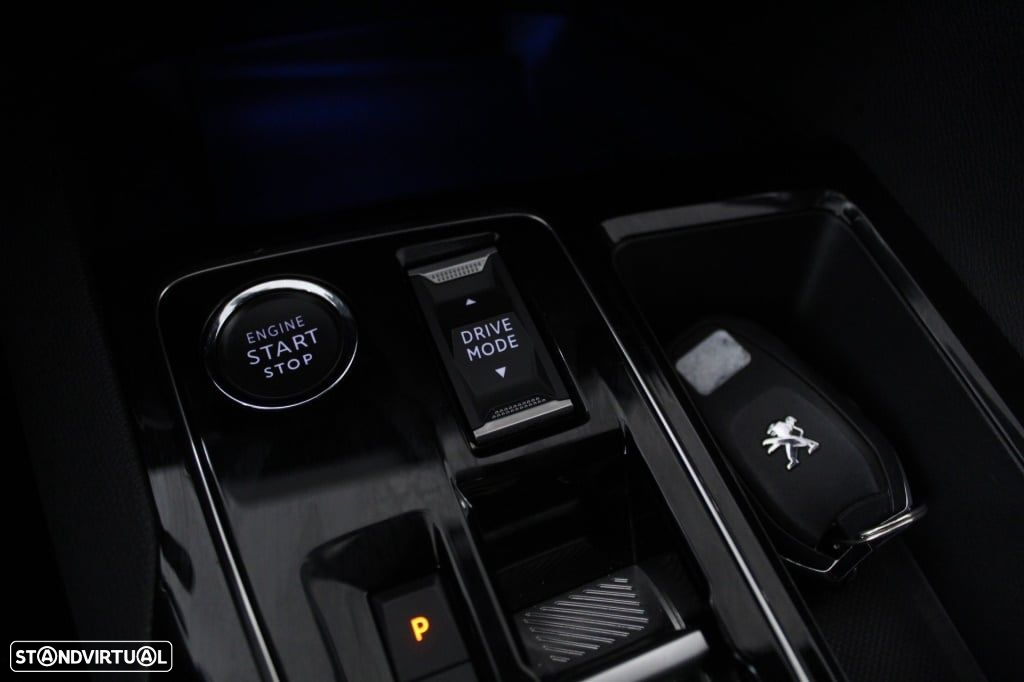 Peugeot 3008 1.5 BlueHDi Allure Pack EAT8 - 30