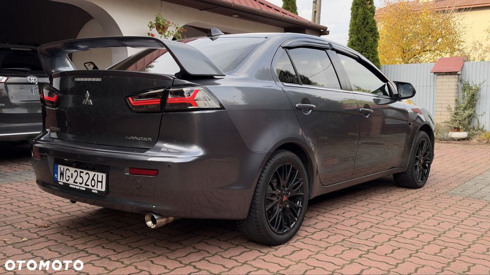 Mitsubishi Lancer - 4