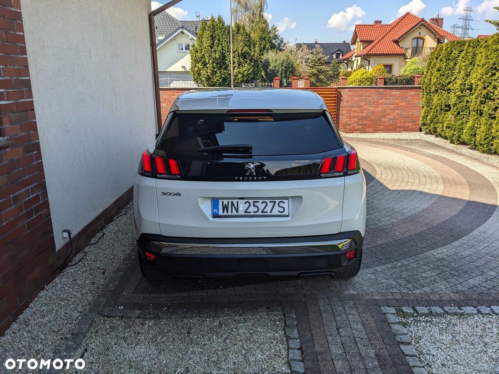 Peugeot 3008 1.2 PureTech Allure Pack S&S EAT8 - 4