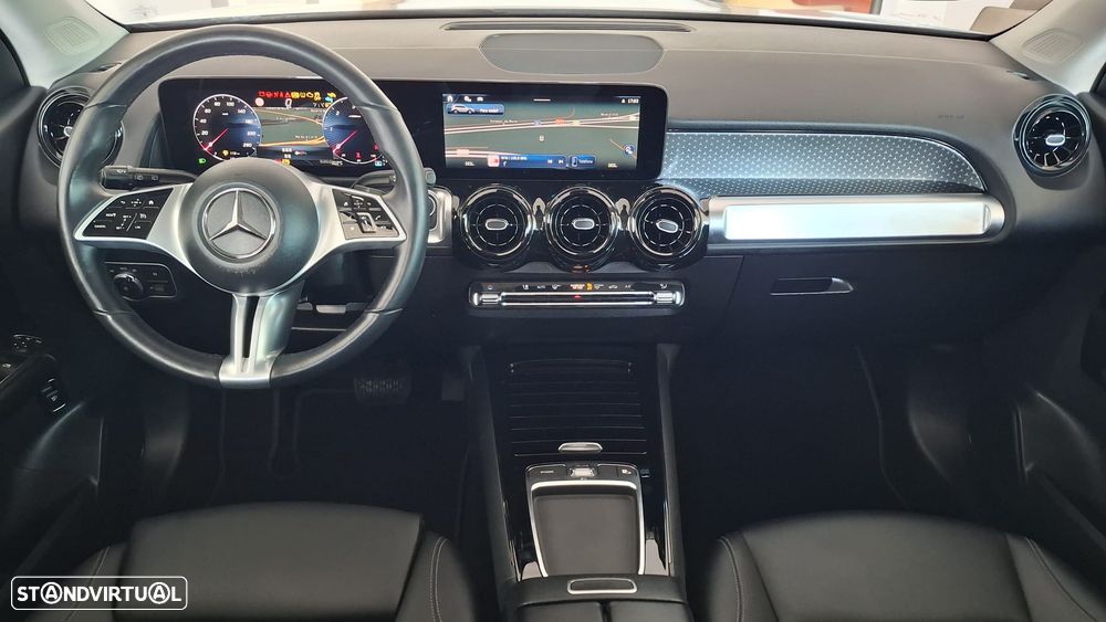 Mercedes-Benz GLB 180 d Progressive - 11