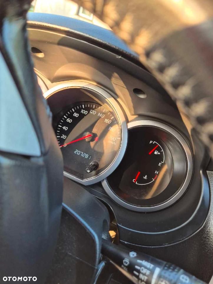 Suzuki Grand Vitara 1.9 DDiS - 7